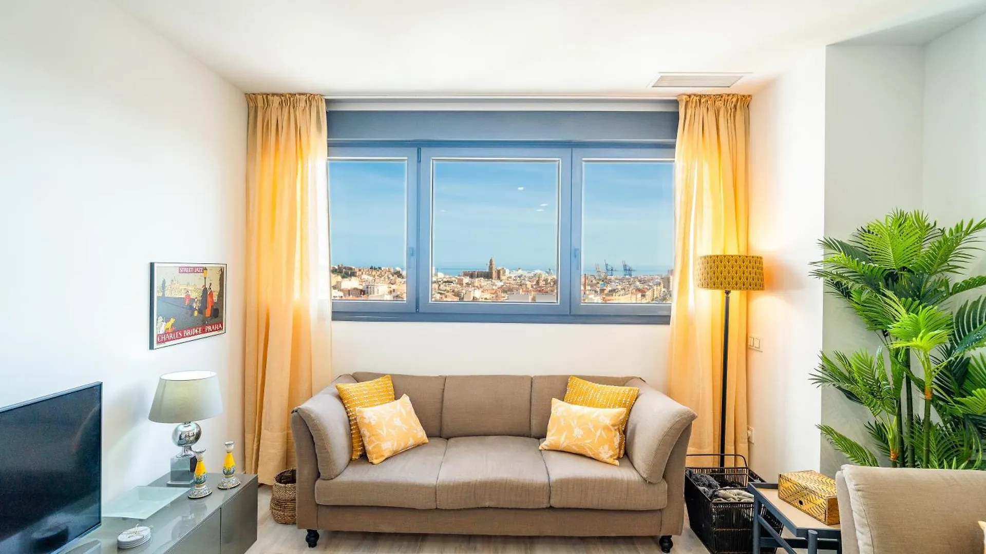 Malaga Tower View公寓 公寓