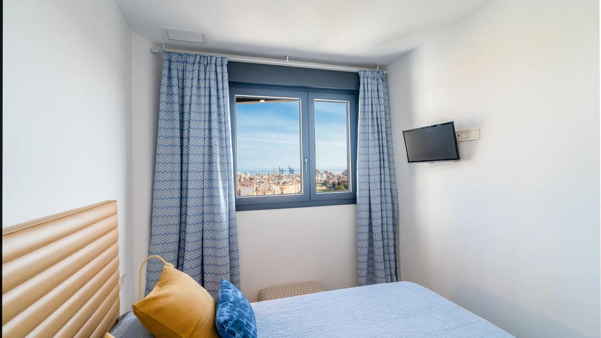 Malaga Tower View Apartment